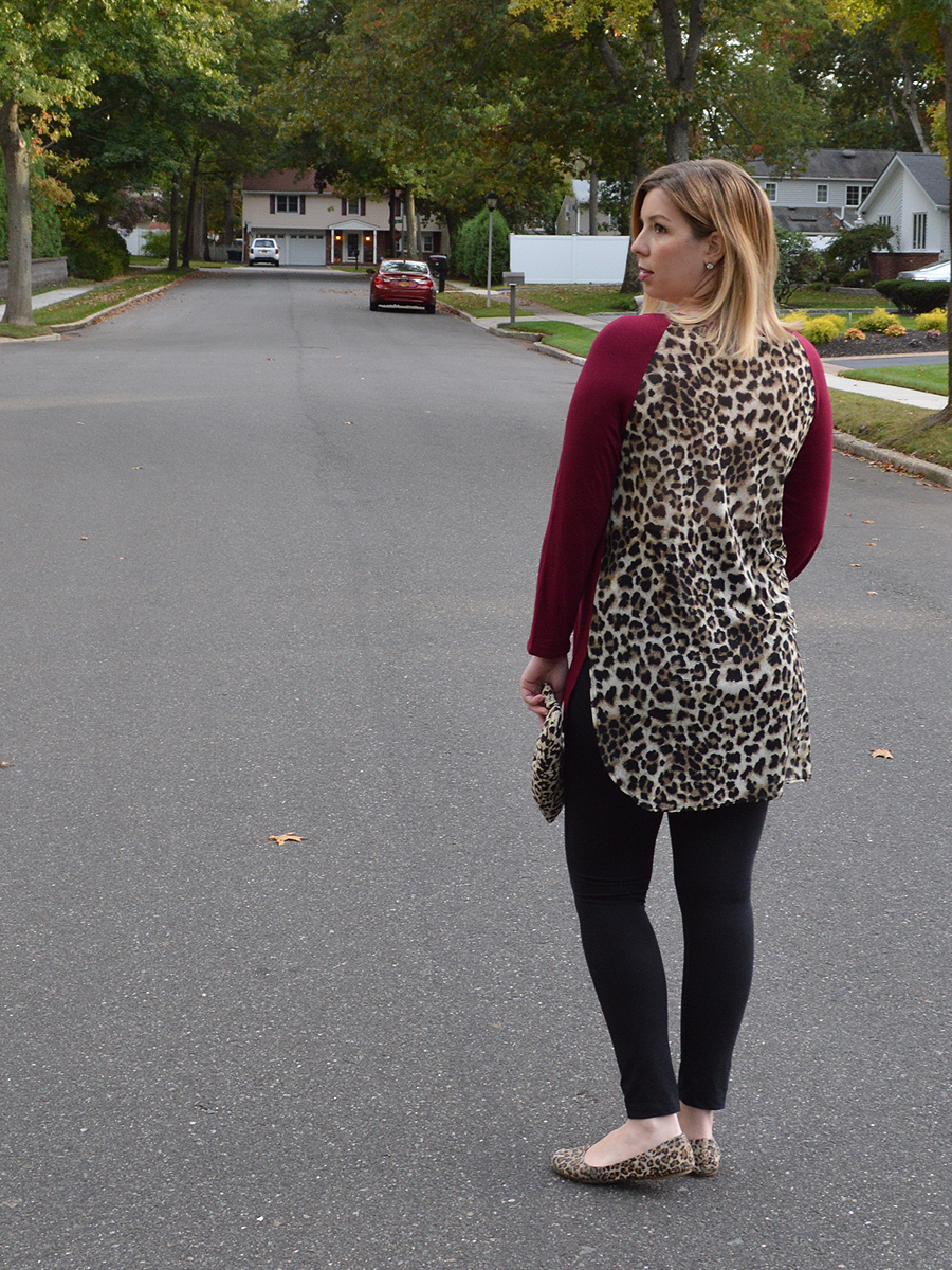 maternity-clothing-leopard-blouse-back